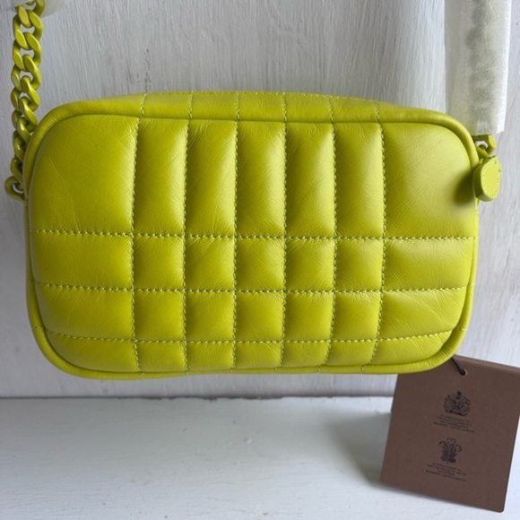 BURBERRY NWT BNIB Mini Lola Quilted Leather Camera Bag Vivid Lime - Picture 6 of 14